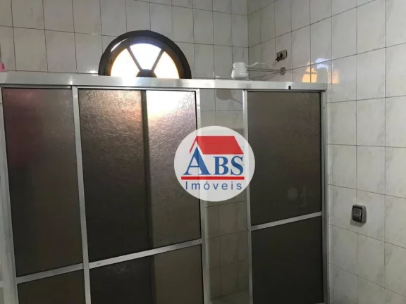 Imagem sobrado com piscina