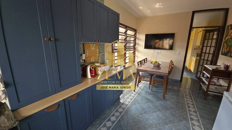 Imagem Casa Alto Padrão, 508M2, Piscina, Gourmet, Lareira, Excelente localização.