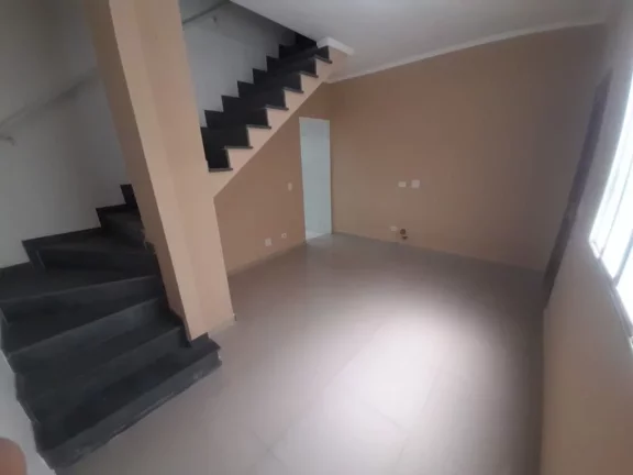 Imagem Casa com 2 dormitórios à venda, 64 m² por R$ 220.000 - Parque São Vicente - São Vicente/SP