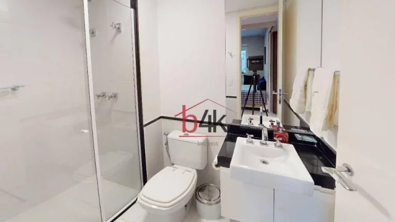 Imagem Apartamento mobiliado com 2 dormitórios para venda ou aluguel no Brooklin
