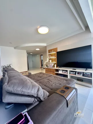 Imagem Residência de 3 Quartos com Vista para o Mar e o Morro do Moreno na Praia da Costa
