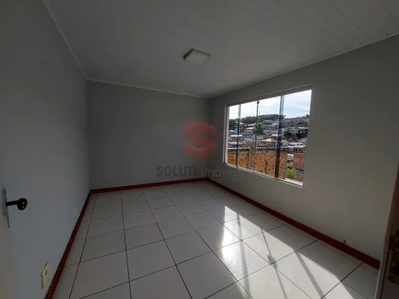 Imagem Casa com terreno amplo, em Jardim Rondinha, Campo Largo/PR