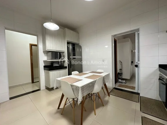 Imagem Casa Térrea à Venda no Condomínio Terras do Cancioneiro em Paulínia/SP

Descubra o conforto e a ...