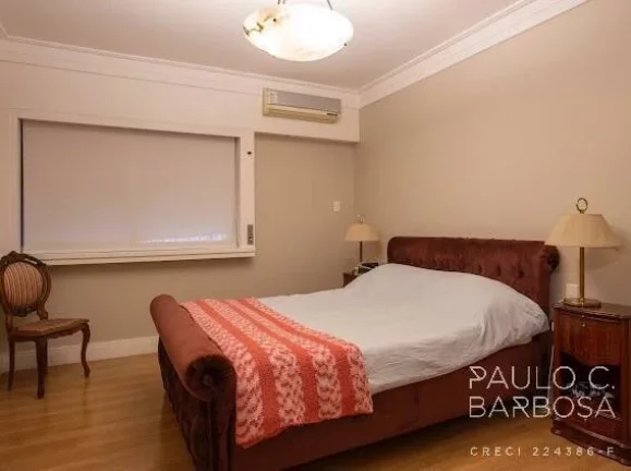 Imagem Santa Cecília Venda - 4 dormitórios (2 suítes) - 2 vagas - 270 m²