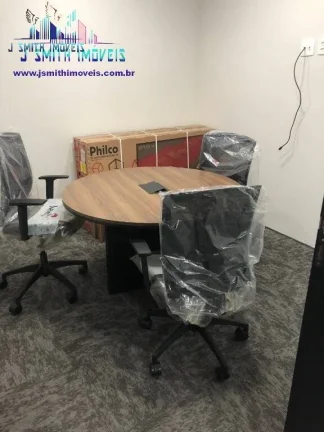 Imagem SALA COMERCIAL NA CARDOSO DE MELO, VILA OLÍMPIA.

CONJUNTO 100% MOBILIADO, INCLUSO NO VALOR DO ALUG...