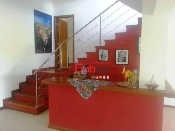Imagem Mansão de Alto Padrão na Ferradura, Búzios – Casa com 6 Suítes e Vista Maravilhosa