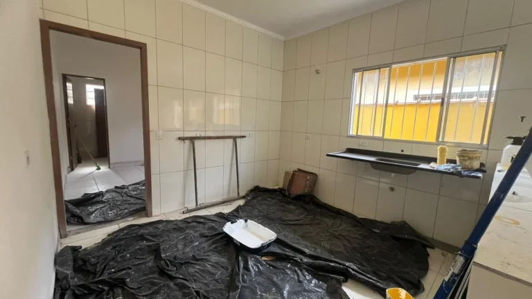 Imagem Casa para Venda em Itanhaém, Verde Mar, 2 dormitórios, 1 suíte, 1 banheiro, 2 vagas