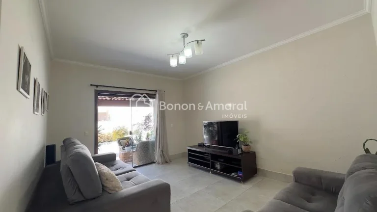 Imagem Casa em condomínio à venda na cidade de Valinhos