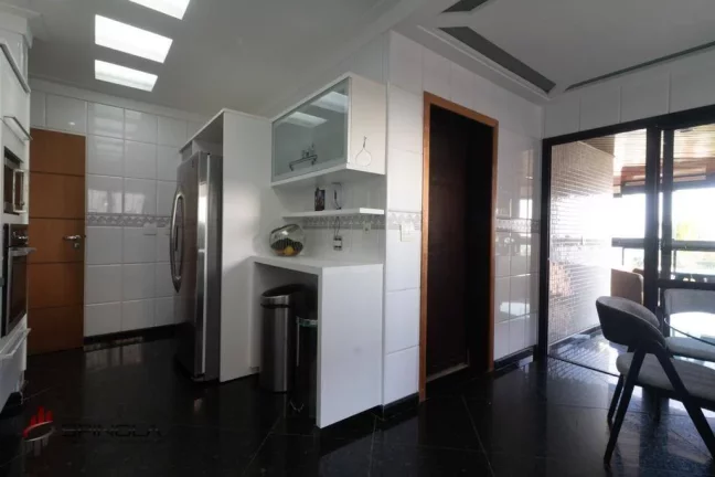 Imagem Apartamento à venda, 220 m² por R$ 3.710.000,00 - Canto do Forte - Praia Grande/SP