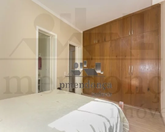 Imagem Apartamento com amplo living para 2 ambientes, aconchegante, bem arejado, lavabo, área de serviço ...