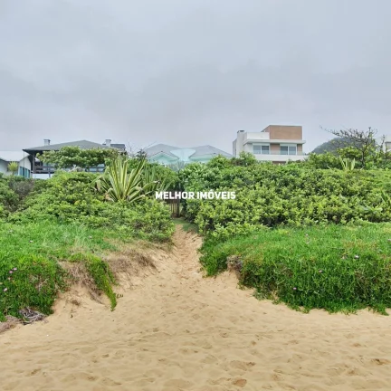 Imagem Casa Alto Padrão á venda mobiliada com vista mar 4 suítes 4 vagas Balneário Camboriú