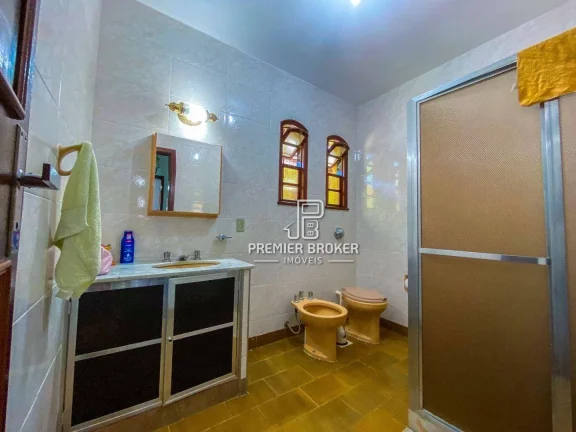 Imagem Casa à venda, 214 m² por R$ 1.200.000,00 - Granja Guarani - Teresópolis/RJ