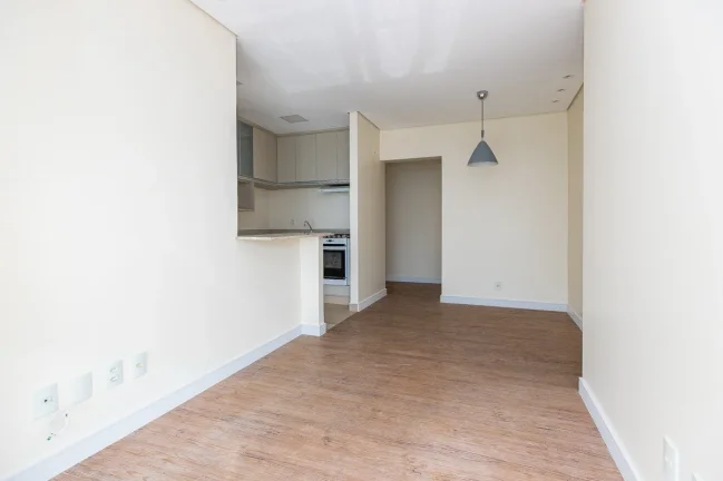 Imagem Apartamento 72M², 2Q, 1 Suíte, 2 Banheiros, 2 Vagas, Academia, Piscina, Churrasqueira, Piscina Aquecida e Coberta, Quadra Squash, Cinema, SPA, Gerador