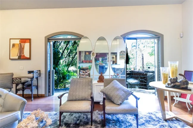Imagem Casa à venda ou para alugar com 3 quartos, sendo 1 suíte, em Jardim Guedala, São Paulo - SP