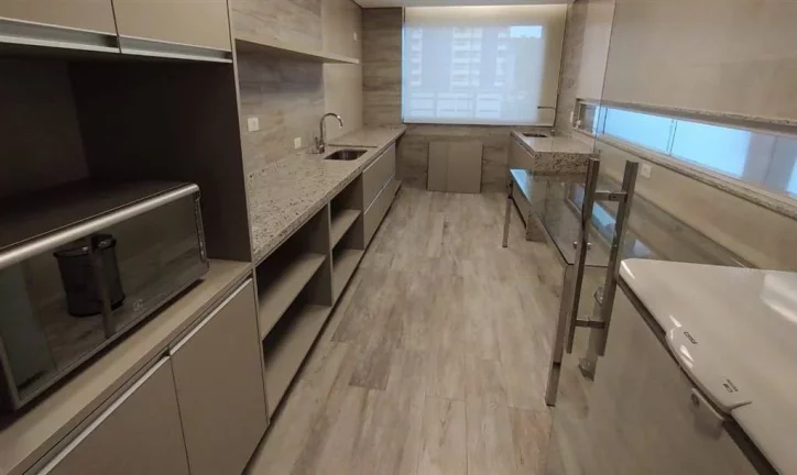 Imagem APARTAMENTO COM 153.34 m² - FORTE - PRAIA GRANDE SP