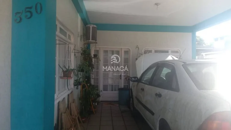 Imagem Casa ampla de alvenaria com ponto comercial ramo Oficina Mecânica
