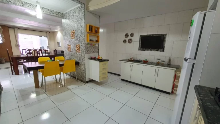 Imagem Casa à Venda em Santo Antônio | 5 Quartos, 3 Suítes e 350m² | Consultor Imobiliário Especialista