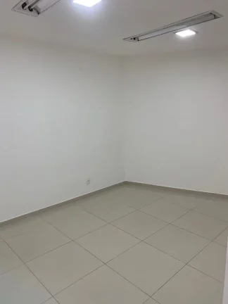 Imagem Salão para alugar, 120 m² por R$ 25.300,00/mês - Vila Romanópolis - Ferraz de Vasconcelos/SP