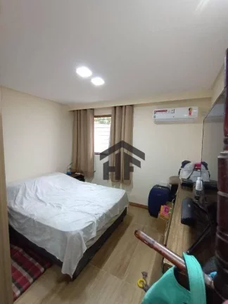 Imagem Casa de 133m² à venda, com 4 quartos (2 suítes), localizada em Candeias, Jaboatão dos Guararapes - Pernambuco.