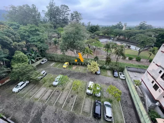 Imagem Apartamento com 3 quartos aluguel por 2.100,00 em Vargem Grande