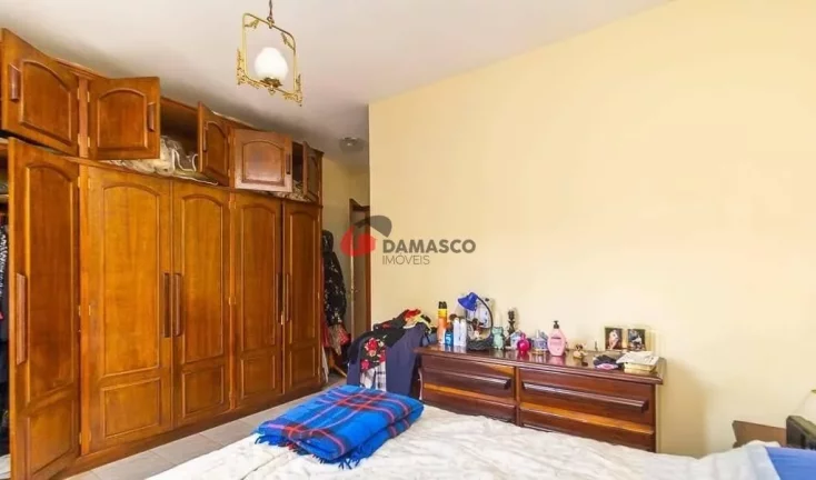 Imagem Sobrado à venda 3 Quartos, 2 Suites, 2 Vagas, Rudge Ramos, São Bernardo do Campo - SP