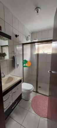 Imagem Casa para Venda em São Roque, Vila Santo Antônio, 2 dormitórios, 1 banheiro, 2 vagas