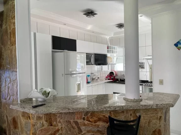 Imagem Sobrado à venda, 110 m² por R$ 640.000,00 - Maitinga - Bertioga/SP