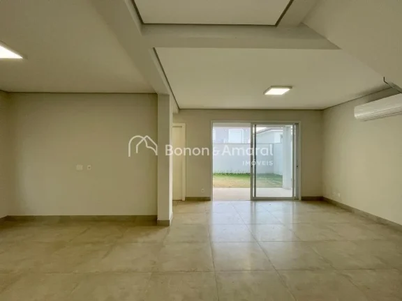Imagem Casa à venda com 3 suítes no Bairro das Palmeiras, Campinas.
Em excelente localização, próximo ...