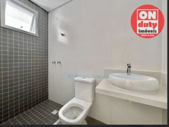 Imagem Na quadra da praia Apartamento com 2 dormitórios à venda, 76 m² por R$ 860.000 - Embaré - Santos/SP