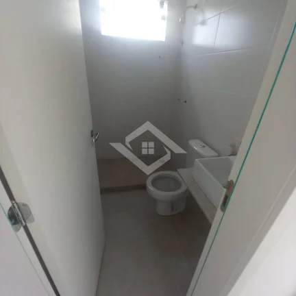 Imagem Casa dúplex. 3 qtos, 2 suítes. Garagem pedra de guaratiba RJ