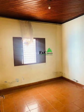 Imagem Casa para Locação em Limeira, Jardim Piratininga, 3 dormitórios, 2 banheiros, 1 vaga