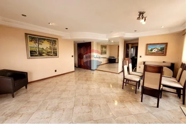 Imagem Cobertura com 3 Quartos , 375m² à venda, Vila Valqueire - Rio de Janeiro.