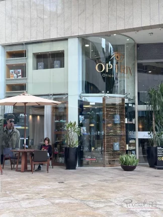 Imagem A loja localizada na Trompowisk, no centro de Florianópolis, é uma excelente opção comercial no ...