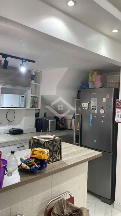 Imagem Casa Duplex 3 Quartos com Suíte em Condomínio Family Club – Vargem Pequena