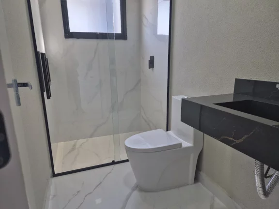 Imagem Casa térrea à venda com 4 quartos, sendo 2 suítes, no condomínio Alto da Floresta, Bom Jesus dos Perdões - SP
