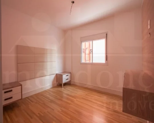 Imagem Apartamento novo, no contra piso, de frente, living para 02 ambientes, ensolarado, 02 dormitórios s...
