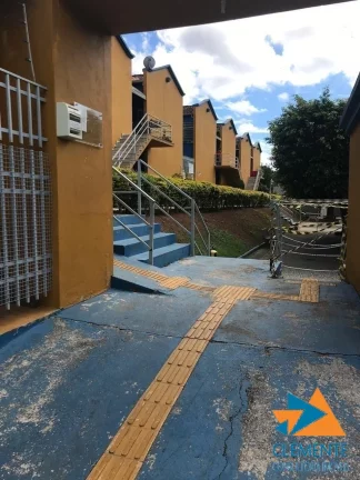 Imagem CASA SEMI-GEMINADA BAIRRO COPACABANA-BH. CONDOMÍNIO FECHADO.