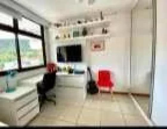 Imagem Cobertura à venda em Niterói, Piratininga, com 4 quartos, 252m2