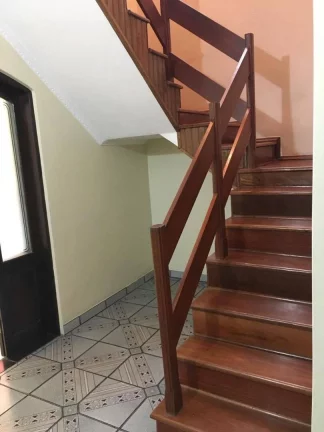 Imagem Sobrado com 3 dormitórios, 300 m² - venda por R$ 630.000,00 ou aluguel por R$ 2.500,00/mês - Parque Gerassi - Santo André/SP
