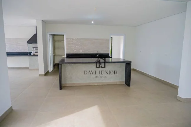 Imagem Casa com 3 suites com closet à venda, 378 m² por R$ 2.990.000 - Residencial Saint Charbel - Araçoiaba da Serra/SP