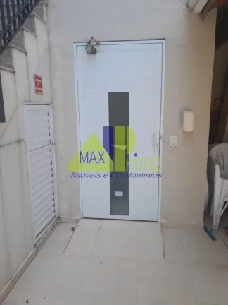 Imagem SOBRADO EM CONDOMÍNIO FECHADO/02 DORMITÓRIOS/QUINTAL/01 VAGA COBERTA E LIVRE