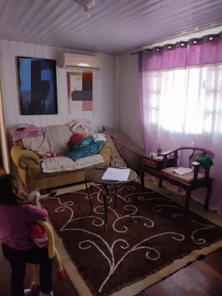 Imagem Terreno com uma casa mista no paranaguamirim
