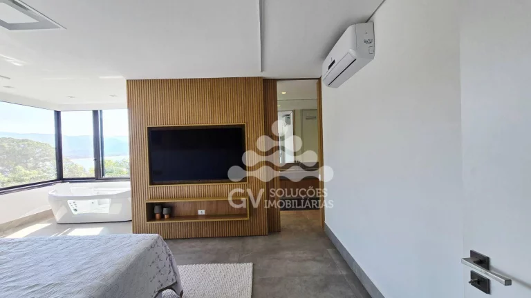 Imagem Casa com 6 quartos à venda, por R$ 11.500.000 - Condomínio Ponta das Toninhas - Ubatuba/SP