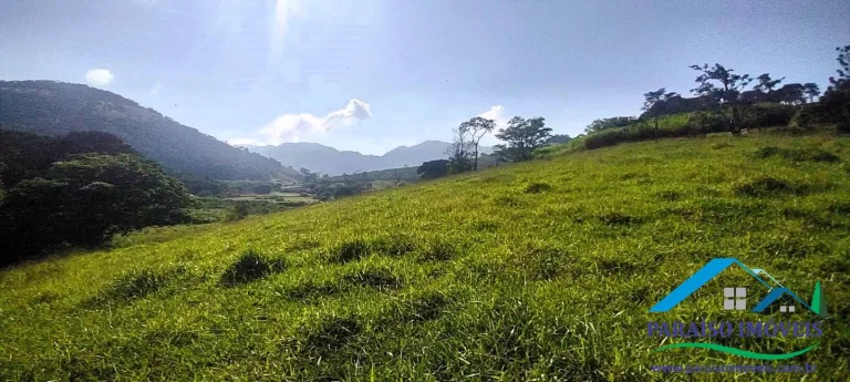 Imagem Paraíso na Serra da Mantiqueira: Seu refúgio com natureza exuberante!