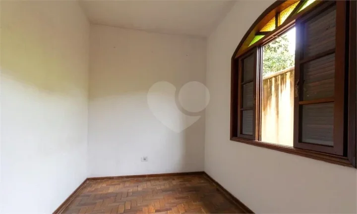 Imagem Sobrado à venda com 3 quartos, sendo 1 suíte, em Butantã, São Paulo - SP