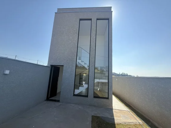 Imagem Casa à Venda no Jardim das Flores em Santana de Parnaíba
