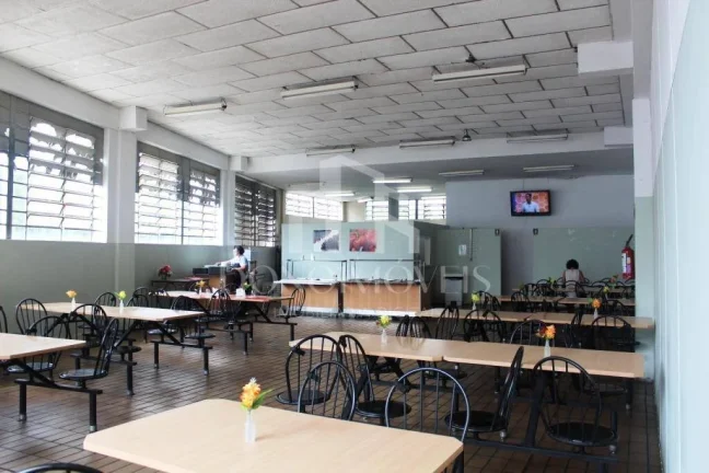 Imagem Galpão para venda e locação, na Vila Leopoldina, Zona Oeste de São Paulo. Galpões com escritór...