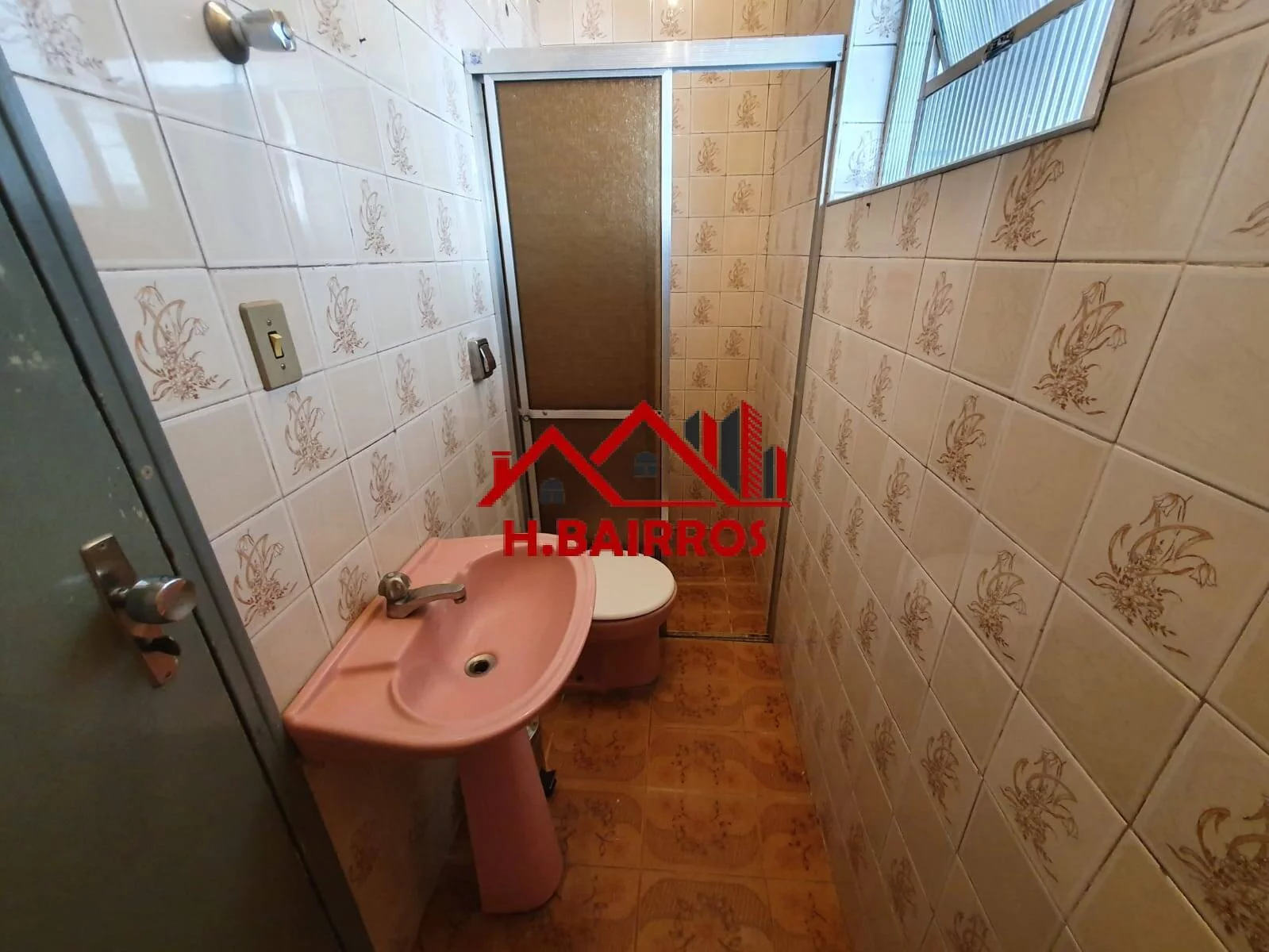 Imagem VENDE CASA COM 3 DORMITÓRIOS NO VALE DO SOL