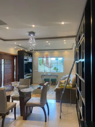 Imagem Casa Triplex Independente Bosque do Peró c/ Área Gourmet em Cabo Frio