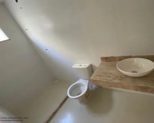 Imagem Casa de Luxo em Condomínio: 4 Quartos, 3 Suítes em Catu de Abrantes, Camaçari-BA - Venda ou Locação!